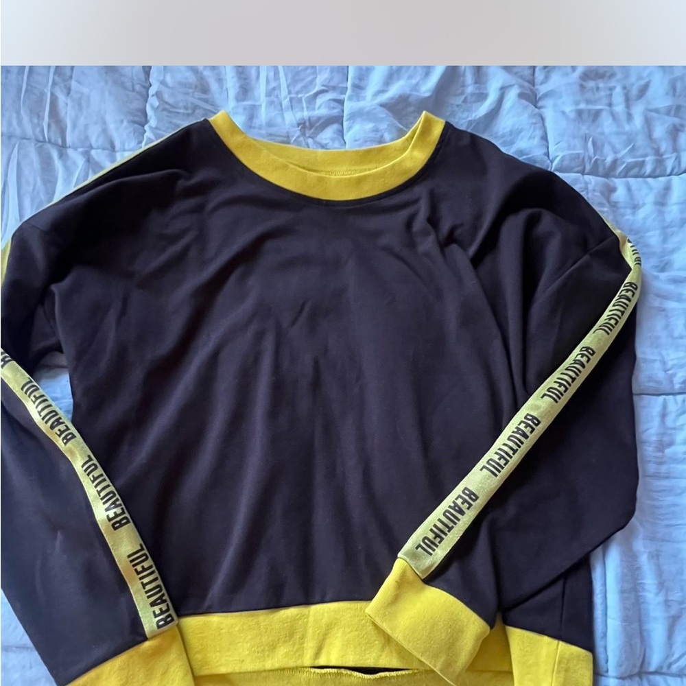 New York & Company Crewneck